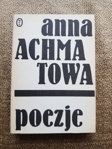 Zdjęcie oferty: Anna Achmatowa - Poezje (wydanie dwujęzyczne)