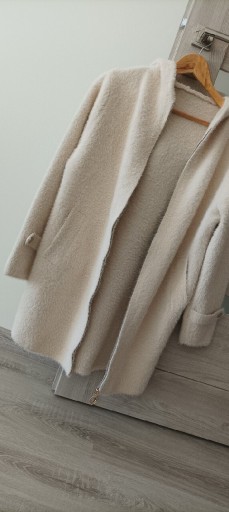 Zdjęcie oferty: Płaszcz kurtka alpaka wełna  rozm.uniwersalny