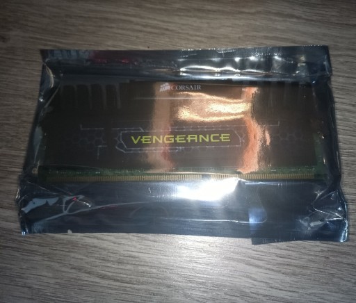 Zdjęcie oferty: Pamięć RAM Corsair Vengeance 4GB 1600MHz DDR3 gwar