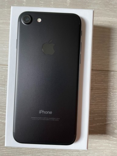 Zdjęcie oferty: Apple Iphone 7 32 GB Czarny stan igła