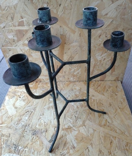 Zdjęcie oferty: metalowy świecznik w stylu loft metaloplastyka