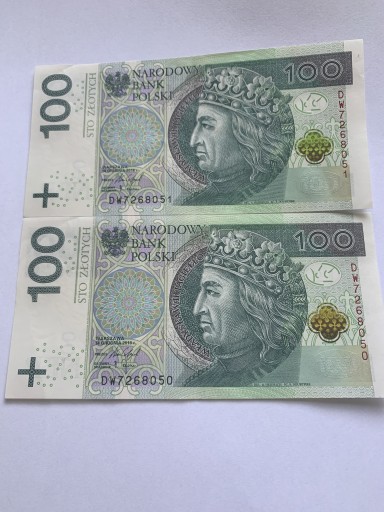 Zdjęcie oferty: 2 seryjne banknoty 100 zł 