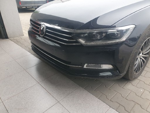 Zdjęcie oferty: Zderzak przód Passat B8 LC9X pdc spryski bez chro