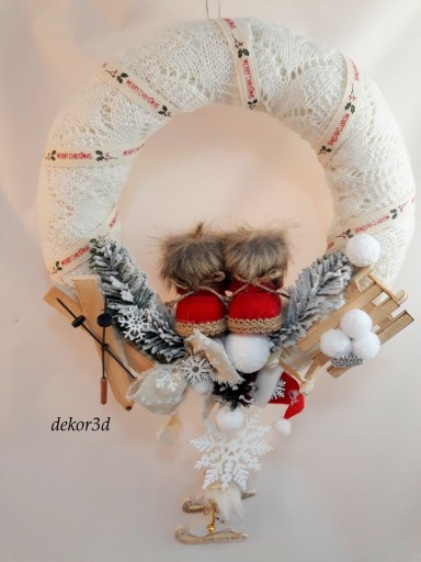 Zdjęcie oferty: Wianek sweterkowy świąteczny  zima rękodzieło