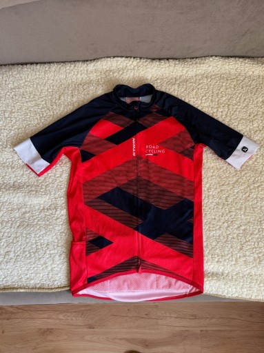 Zdjęcie oferty: Męska koszulka rowerowa Btwin, r. S.