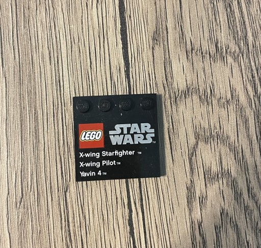Zdjęcie oferty: Lego Star Wars płytka 4x4 x-wing starfighter