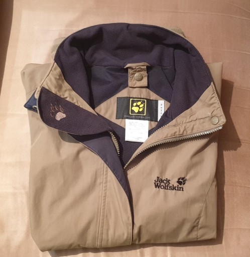 Zdjęcie oferty: Oryginalna kurtka damska Jack Wolfskin r.S