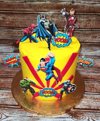 Zdjęcie oferty: Avengers Batman spiderman na tort + gratis imię