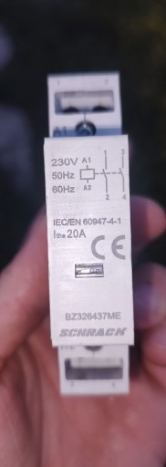 Zdjęcie oferty: Stycznik modułowy 20A 2Z 230VAC BZ326437ME Schrack