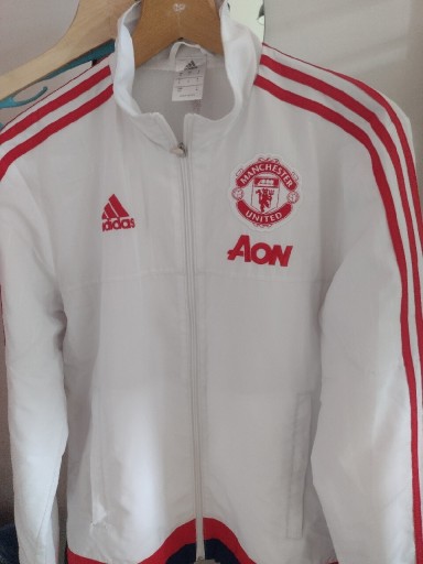 Zdjęcie oferty: Oryginalna bluza na zamek " Manchester United "