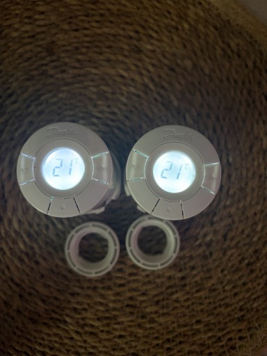 Zdjęcie oferty: Głowica termostatyczna elektroniczna Danfoss Living Connect Z 014G0013