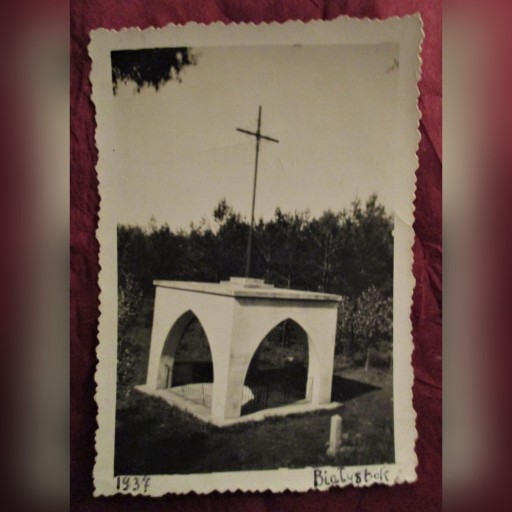 Zdjęcie oferty: BIAŁYSTOK Pomnik Ofiar Mordu Bolszewickiego 