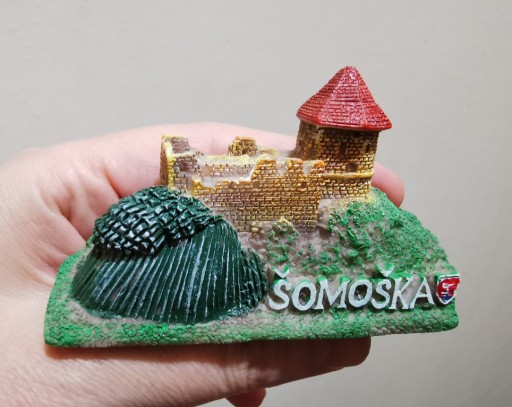 Zdjęcie oferty: Zagraniczny magnes na lodówkę 3D Somoska Słowacja