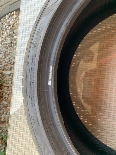 Zdjęcie oferty: Opona Pirelli PZero 225 40 19 96y 2021 Run Flat AR