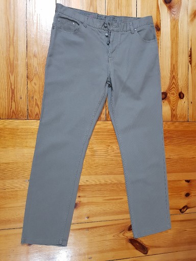 Zdjęcie oferty: Spodnie Easy brązowe cienki sztruks męskie 36/32 s