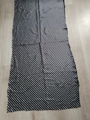 Zdjęcie oferty: Kupon lycra na kostium w srebrne pasy 1,14mx0,58m