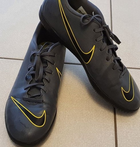 Zdjęcie oferty: Buty Nike Mercurial