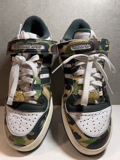 Zdjęcie oferty: Buty sportowe Adidas BApe rozm 39 