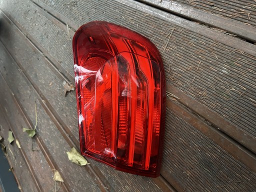 Zdjęcie oferty: Prawa tylna lampa BMW F32 63217296100