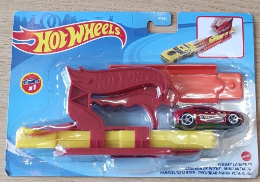 Zdjęcie oferty: HOT WHEELS kompaktowa wyrzutnia + autko