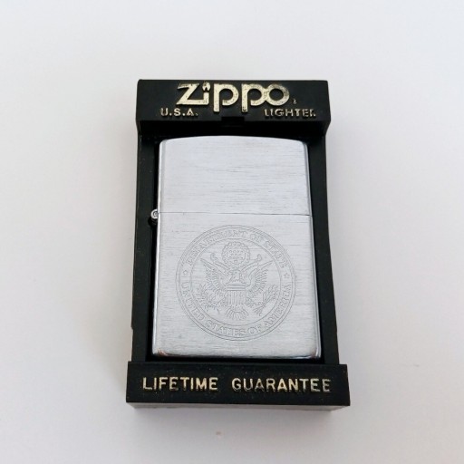 Zdjęcie oferty: Zapalniczka Zippo Departament USA z 1991 roku