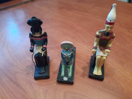 Zdjęcie oferty: figurki egipskie bogowie egiptu