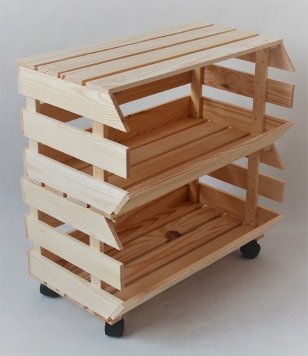 Zdjęcie oferty: Regał drewniany, 2 skrzynki na kółkach na warzywa