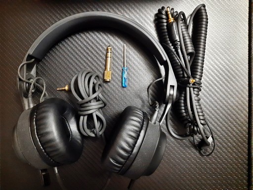 Zdjęcie oferty: OKAZJA! Rewelacyjne słuchawki DJ PIONEER HDJ-C70 