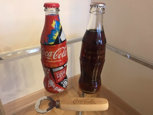 Zdjęcie oferty: Kolekcjonerskie pełne butelki Coca Cola x2 + otwie