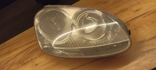 Zdjęcie oferty: Lampa prawa Volkswagen Golf V 5