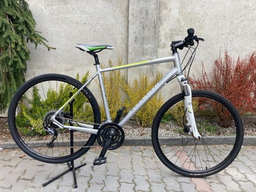 Zdjęcie oferty: Aluminiowy rower crossowy Specialized 28" koła XL