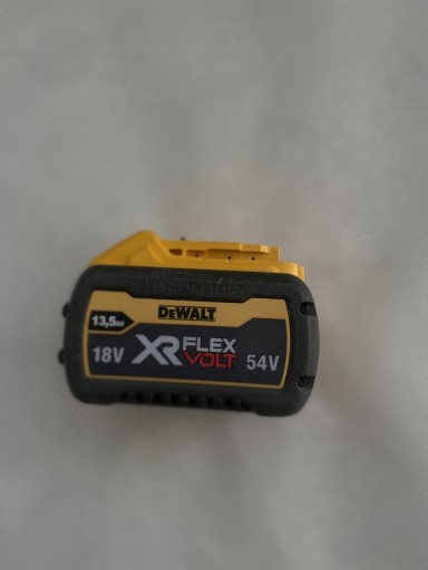 Zdjęcie oferty: Akumulator /Bateria Dewalt 13.5ah Flexvolt