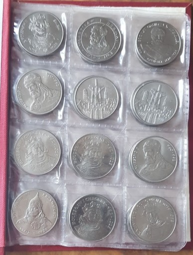 Zdjęcie oferty: Monety Polskie z klaserem nr 2