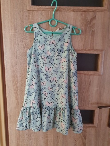 Zdjęcie oferty: Sukienka błękitna z motylkami H&M roz. 110/116