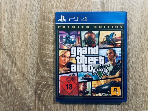 Zdjęcie oferty: GTA 5 Grand Theft Auto V PL PS4 (CUSA-00411) + mapa