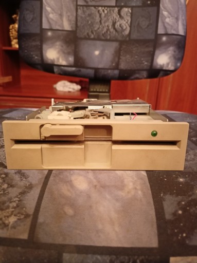 Zdjęcie oferty: Stacja dyskietek 5.25 1.2MB Panasonic do retro PC 286 386 486