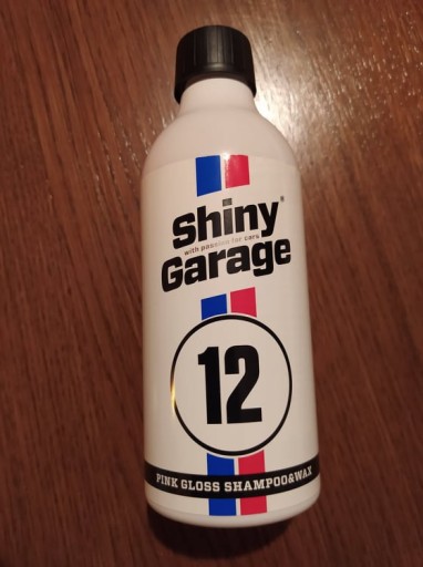 Zdjęcie oferty: Shiny Garage Pink Gloss szampon do auta 0,5l