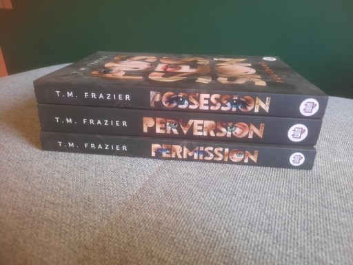 Zdjęcie oferty: Książki z serii "Perversion" T.M. Frazier