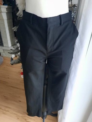 Zdjęcie oferty: Czarne eleganckie spodnie River Island 38. on