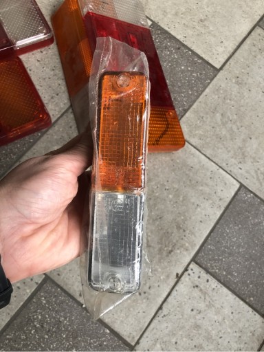 Zdjęcie oferty: Lampa kierunkowskazu przód polonez Lublin prawa