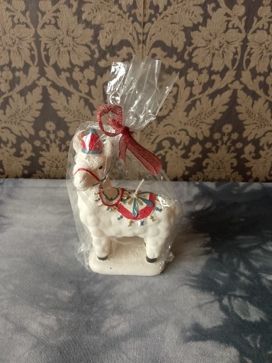 Zdjęcie oferty: Świeczka ozdobna lama 