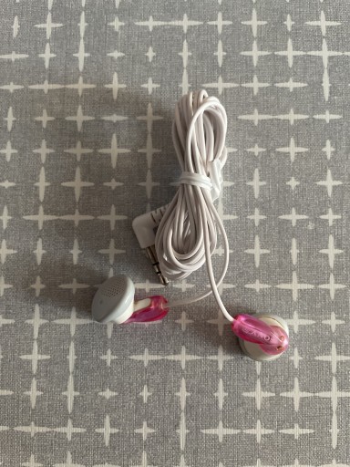 Zdjęcie oferty: Słuchawki douszne SONY MDR-E9LP różowe