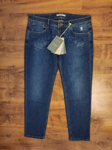 Zdjęcie oferty: Spodnie jeansowe jeansy rybaczki Jaggy W28 S M