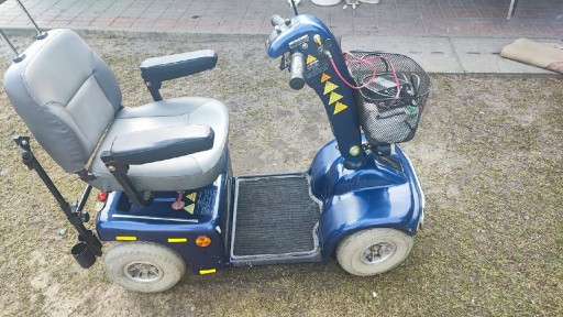 Zdjęcie oferty: Wózek inwalidzki elektryczny