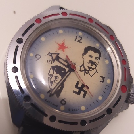 Zdjęcie oferty: Zegarek Stalin Hitler