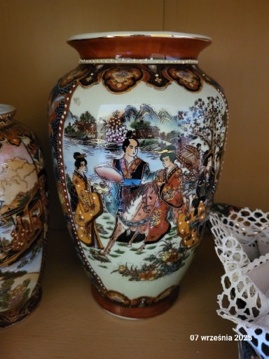 Zdjęcie oferty: Zestaw wazonów z motywem chińskim + misa na owoce