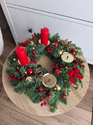 Zdjęcie oferty: Wianek wieniec adwentowy jodła nobilis czerwony żywy 