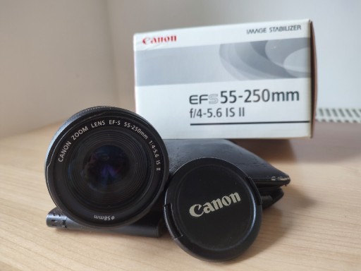 Zdjęcie oferty: Obiektyw CANON EF-S 55-250mm f/4-5.6 IS II