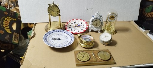 Zdjęcie oferty: Stare zegary (mechanizmy i części)