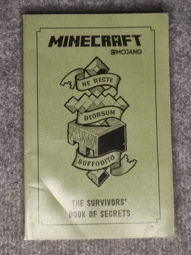 Zdjęcie oferty: Minecraft: The Survivors' Book of Secrets